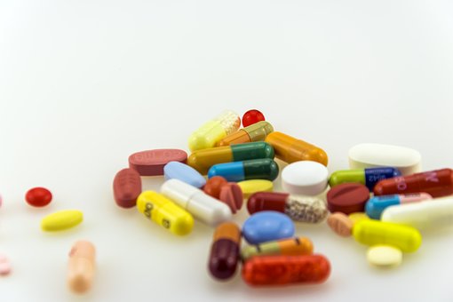 Antibiotika - ilustrační obrázek