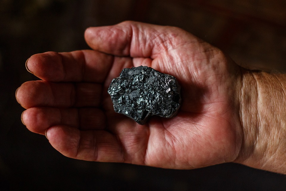 Uhlí - ilustrační obrázek